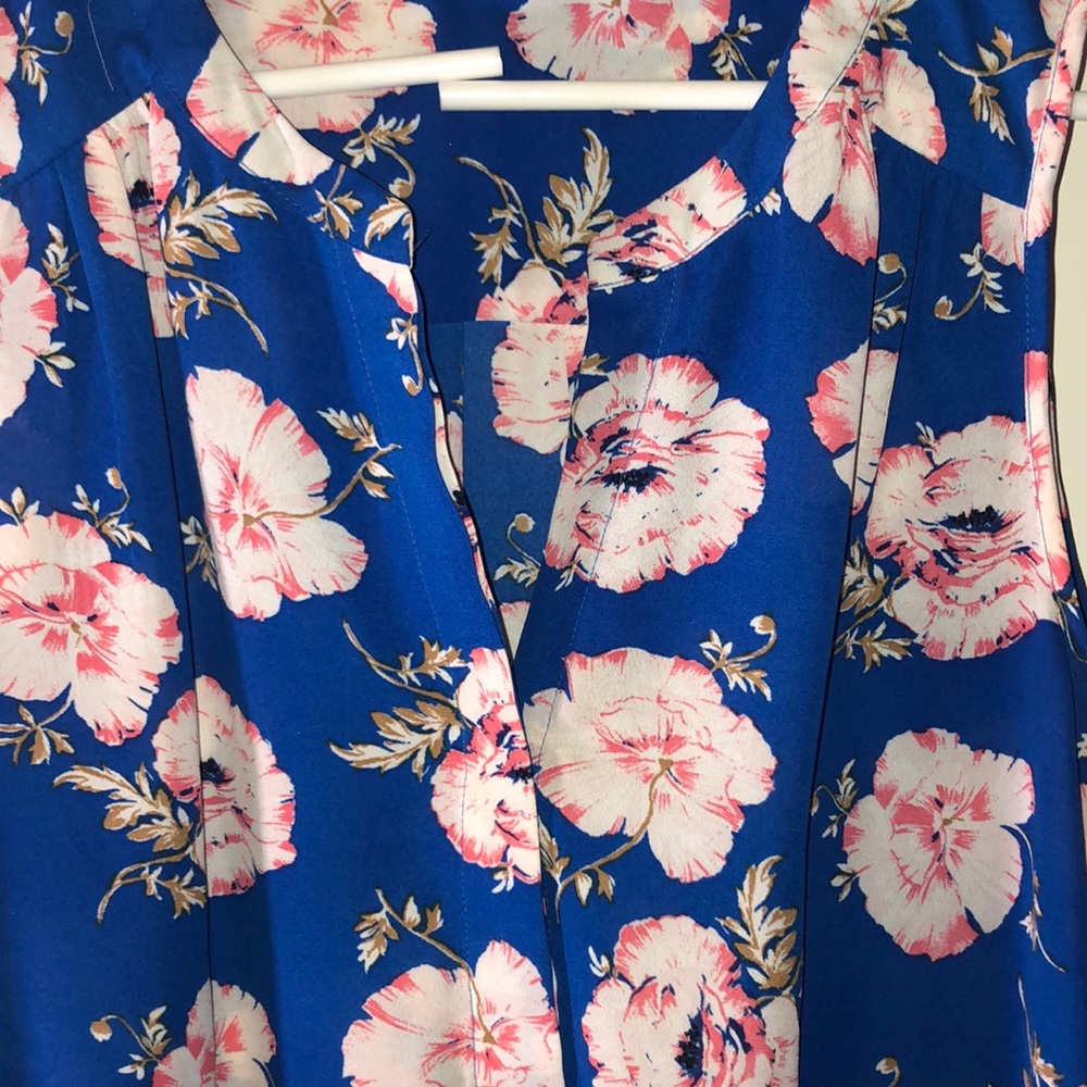 Floral blouse - Picture 2 of 2